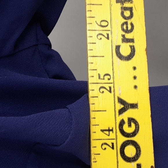 Apt. 9 V-Neck Indigo Navy Loose Fit Asymmetrical Long Sleeve Blouse - Picture 4 of 8